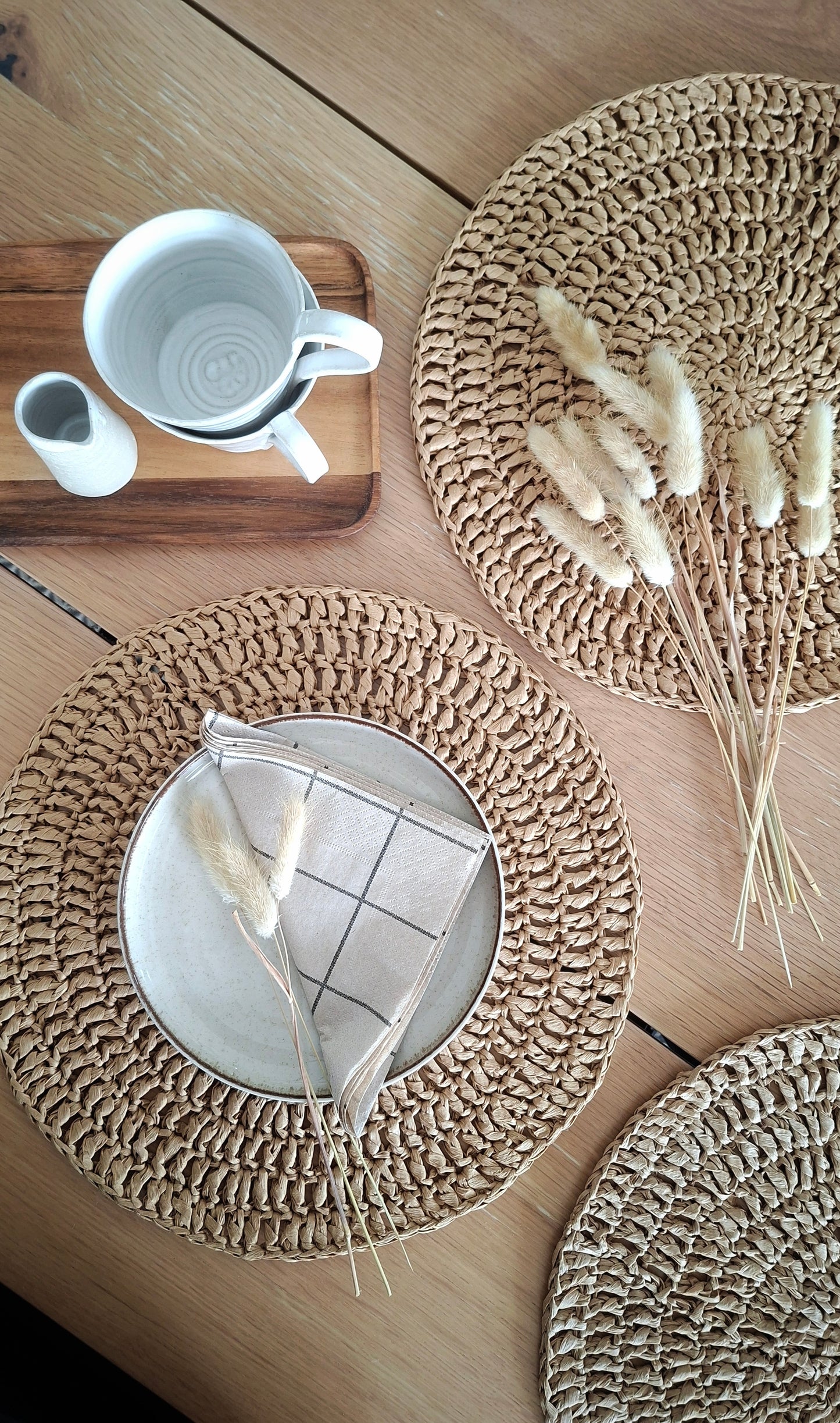 Raffia pöytätabletti