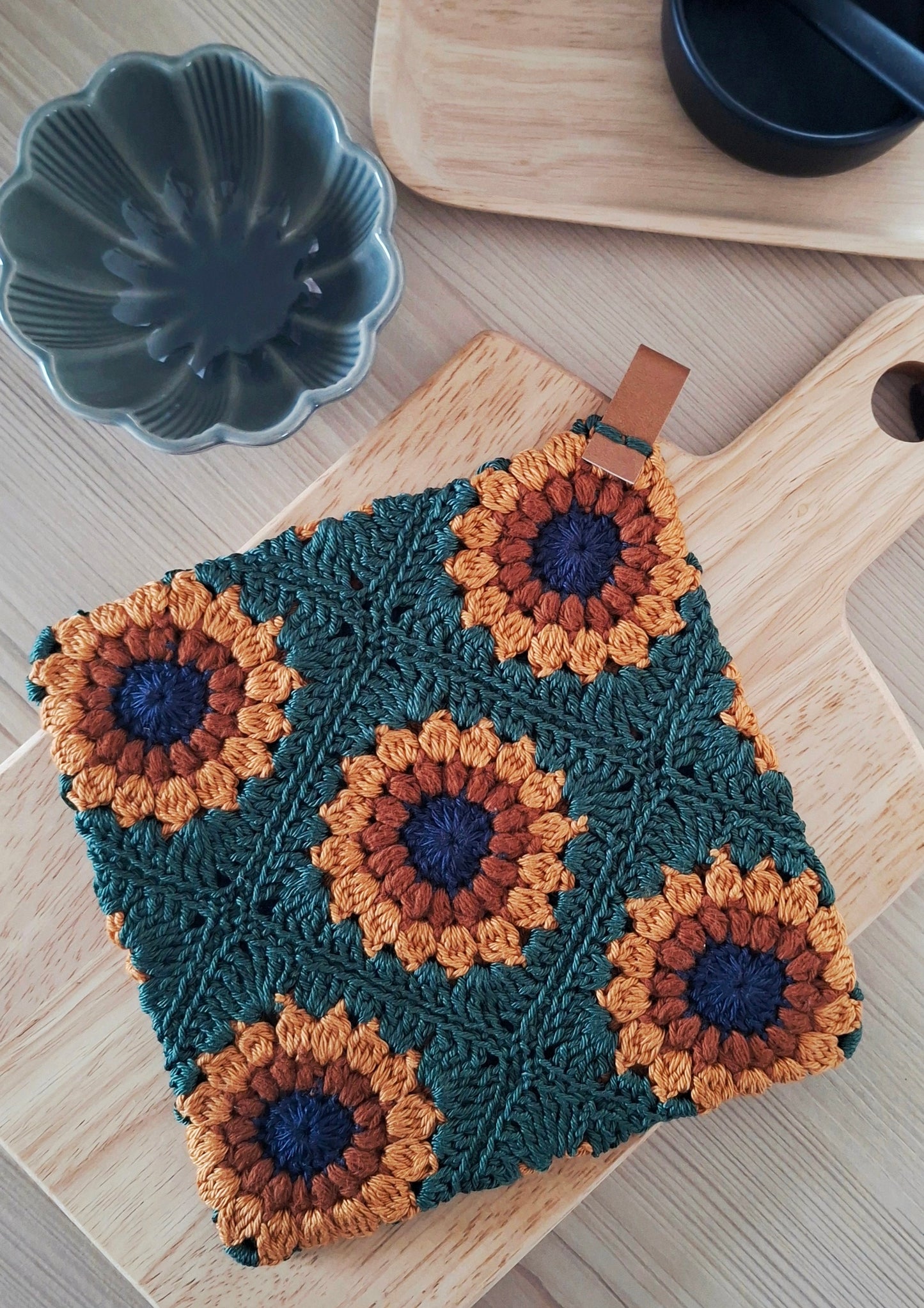 DIY - virkkausohje auringonkukka pannunalunen (ladattava pdf. ohje)