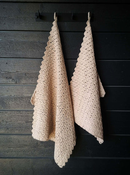 DIY - virkkausohje väre pyyhe (ladattava pdf. ohje)